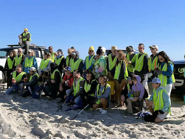 Alterra's Team Joined Plastic Ocean Project on the Cleanup of our Shoreline