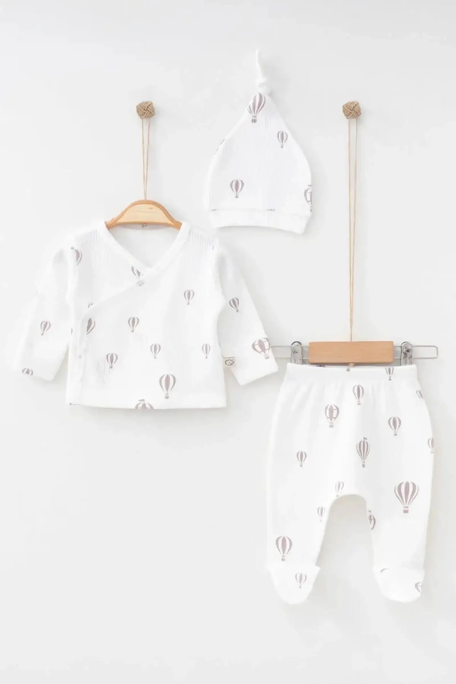 Balloon Print Baby Long-Sleeve Pants | 100% Cotton | Gift Set