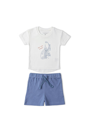 Organic cotton graphic tee and shorts set featuring a white shirt with a New York illustration and blue shorts, ideal for comfortable, stylish play for children.