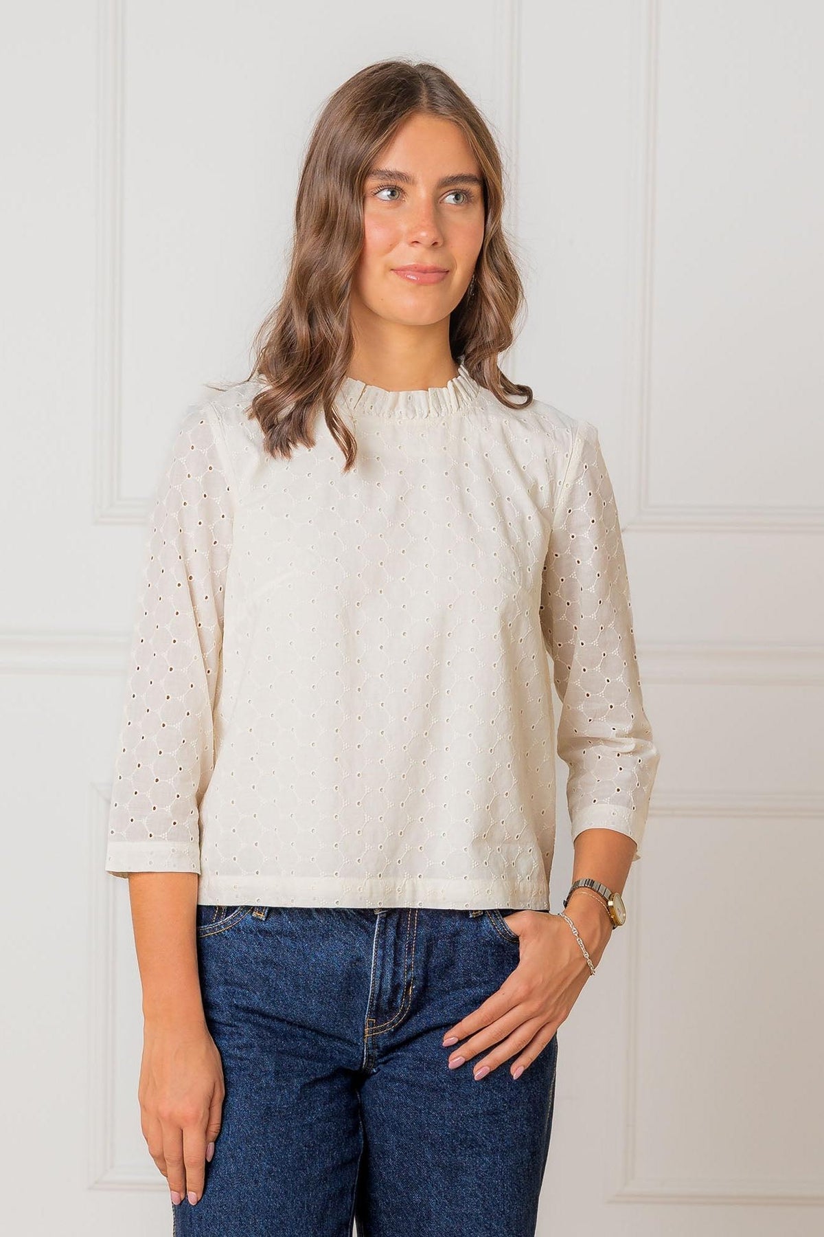 Hope & Henry Organic Cotton Ruffle Neck Top
