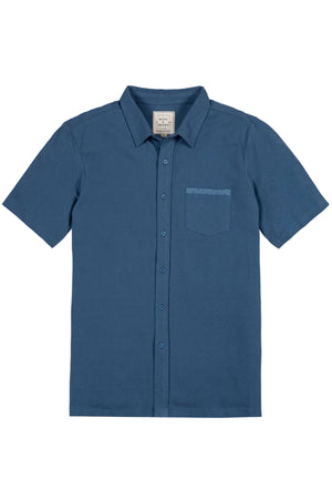 Short sleeve shirt in stone blue, made from soft organic cotton. Features a button-down front and a pocket, perfect for casual family outings and warm weather comfort.