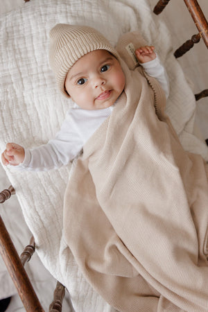 Luxe Collection Knit Baby Blanket + Hat Set with Gift Box | 100% Organic Cotton
