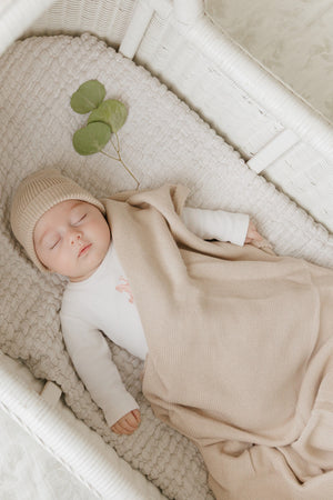 Luxe Collection Knit Baby Blanket + Hat Set with Gift Box | 100% Organic Cotton