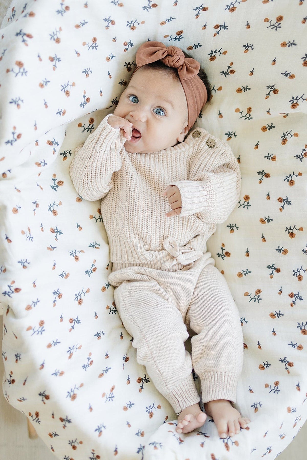 Mebie Baby  Cream Floral Muslin Crib Quilt | 100% Cotton | Baby Essentials