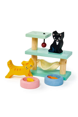 Colorful wooden cat playset featuring two playful cats, a scratching post, and food bowls. Ideal for imaginative play.