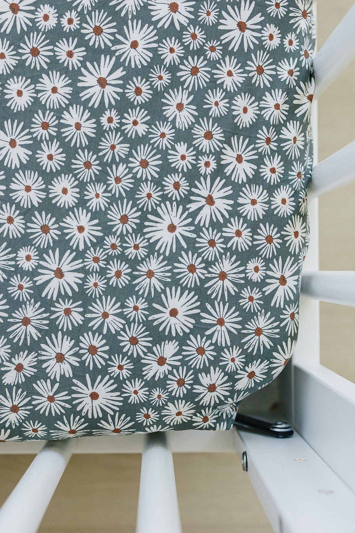 Dark Green Daisy Stretch Crib Sheet | Bamboo | Baby Essentials