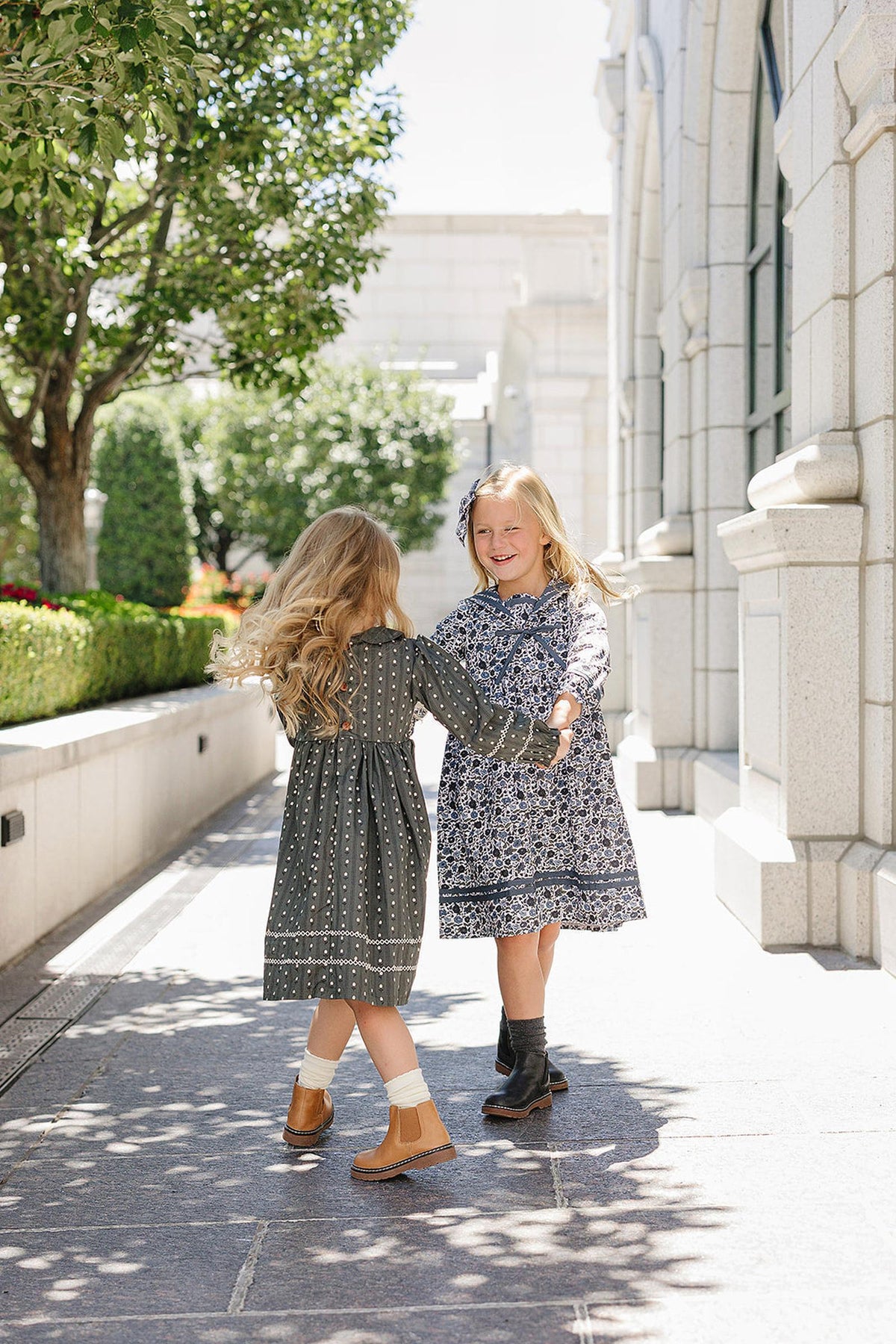 Mebie Baby  Dark Green Tulip Smocked Peter Pan Collar Dress | Cotton