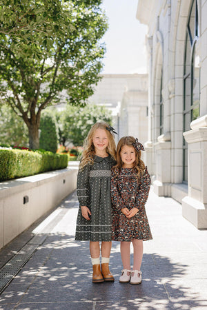 Mebie Baby  Dark Green Tulip Smocked Peter Pan Collar Dress | Cotton