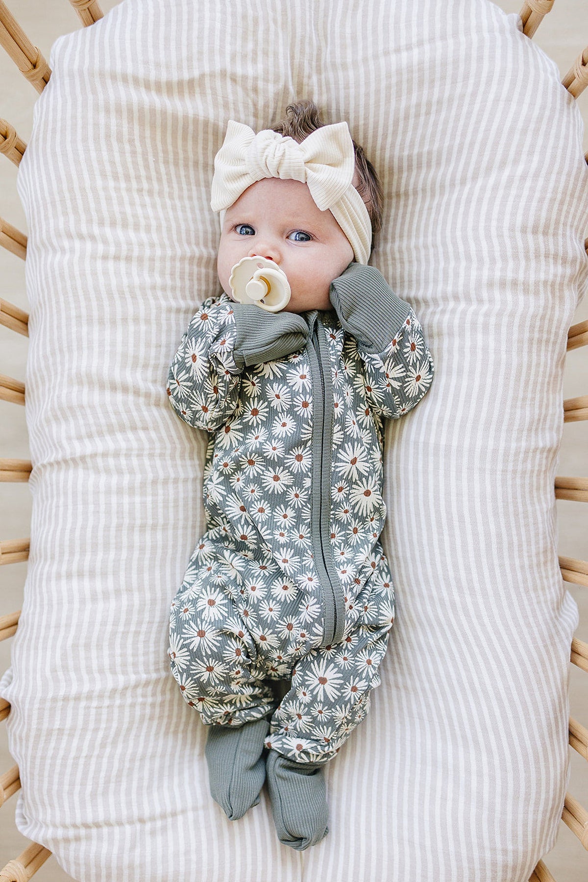 Dark Green Daisy Ribbed Zipper Pajama | Bamboo  | Baby Essentials