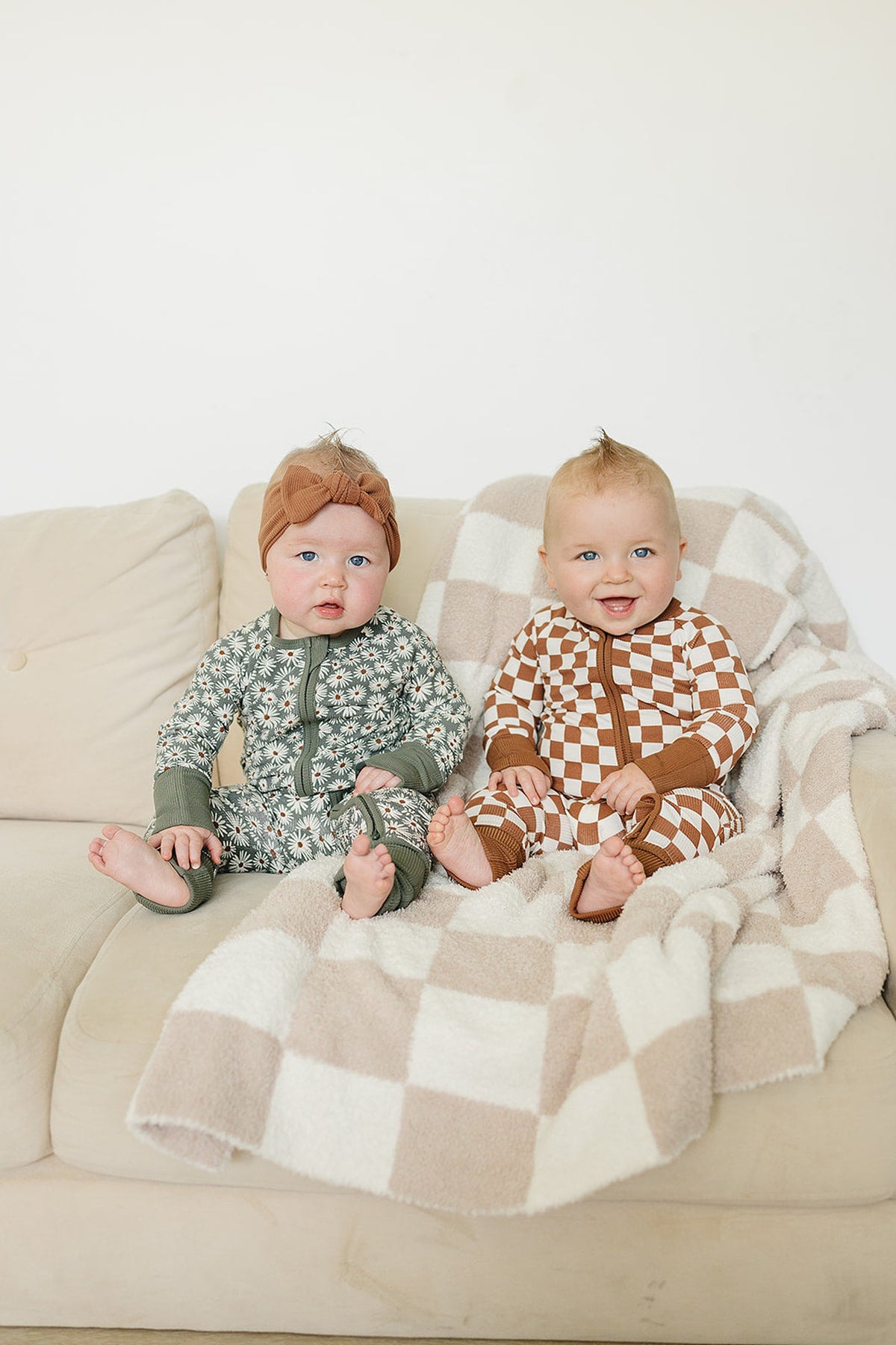 Dark Green Daisy Ribbed Zipper Pajama | Bamboo  | Baby Essentials
