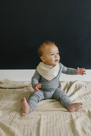 Oatmeal Muslin Bib | 100% Cotton | Baby Essentials