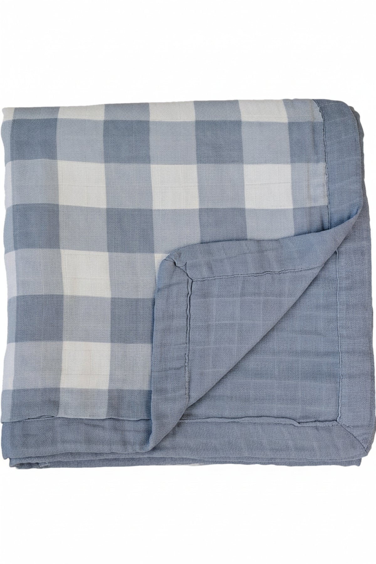 Dusty blue gingham crib quilt made from 100% cotton, featuring a soft, four-layer muslin design. Ideal for cozying up your nursery while ensuring comfort for your little one.