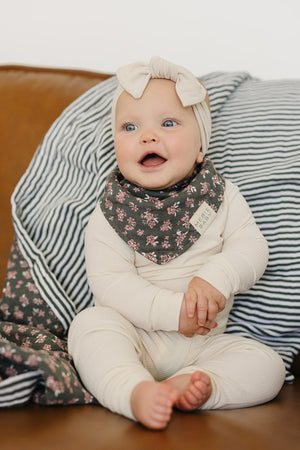 Olive Bloom Classic Muslin Bib | 100% Cotton | Baby Essentials