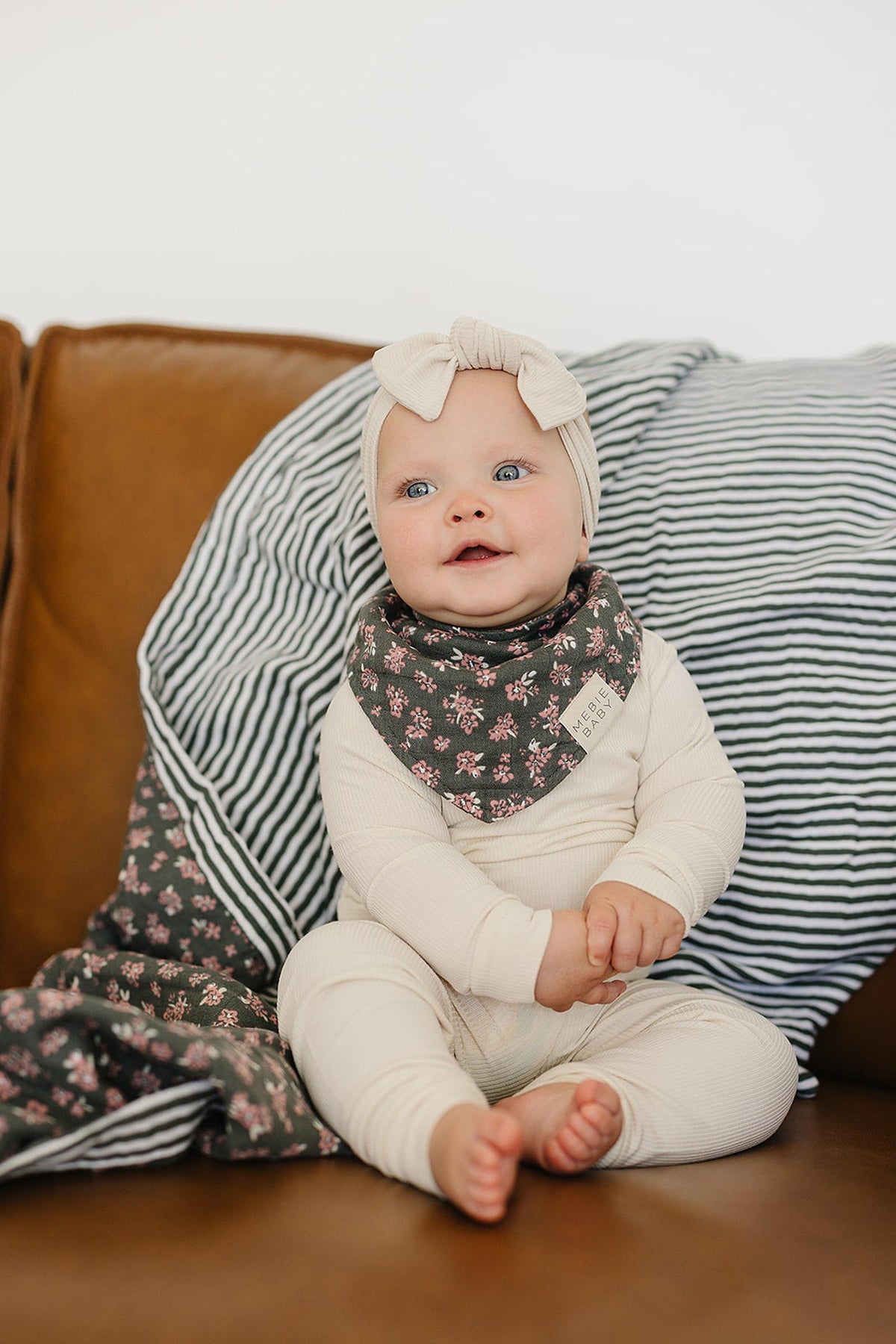 Olive Bloom Classic Muslin Bib | 100% Cotton | Baby Essentials
