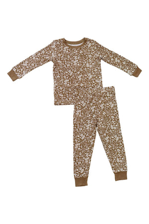 Brown floral pajama set featuring ribbed cuffs, crafted from bamboo fabric, suitable for babies and toddlers.