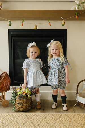 Spring Floral Bloomer Set with Classic Peter Pan Collar | Cotton