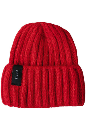 Bright red chunky knit beanie made of 100% angora wool, featuring a ribbed texture and a black Mebie label.