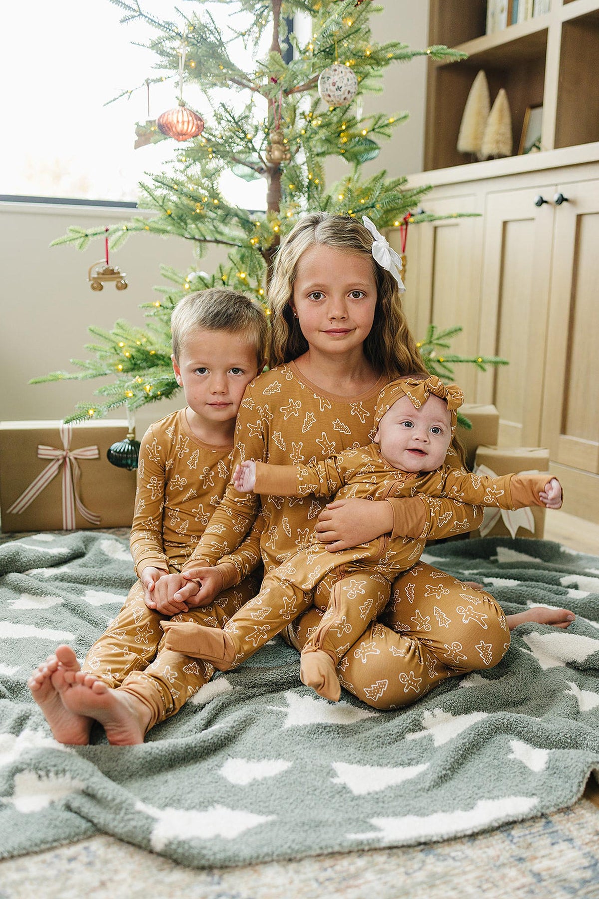 Gingerbread Zipper Pajama | Bamboo | Baby Essentials
