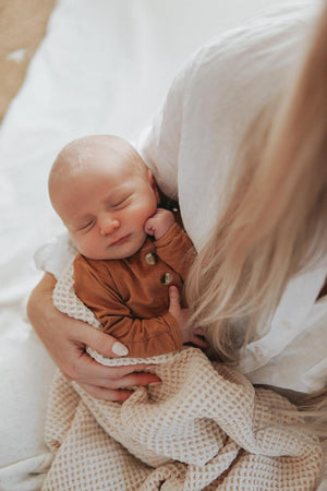 Newborn Coming Home Outfit and Hat Set | Modal | Layette |Gender Neutral